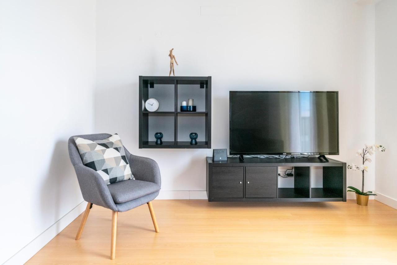 Bright & Spacious 2 Bed Flat 2 Bath W Garage In Lagos Marina Buitenkant foto