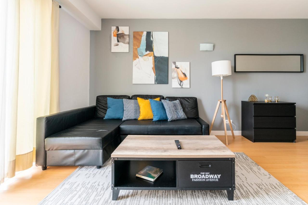 Bright & Spacious 2 Bed Flat 2 Bath W Garage In Lagos Marina Buitenkant foto